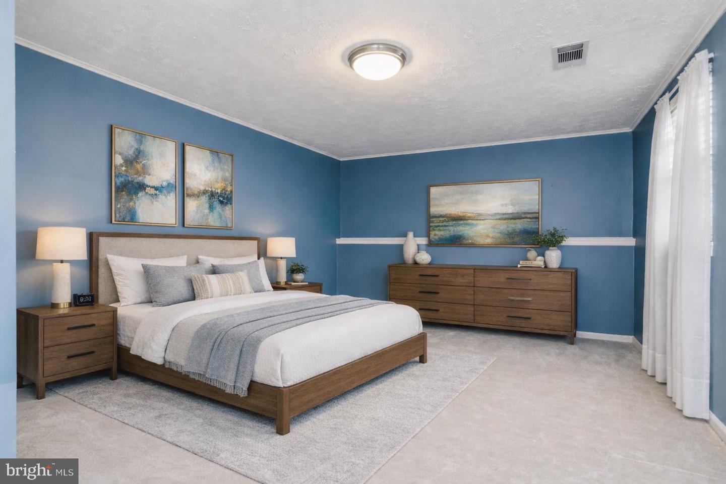 2806 LOGWAY RD, VIENNA, Virginia 22181, 4 Bedrooms Bedrooms, 12 Rooms Rooms,3 BathroomsBathrooms,Residential,For sale,2806 LOGWAY RD,VAFX2294046 MLS # VAFX2294046