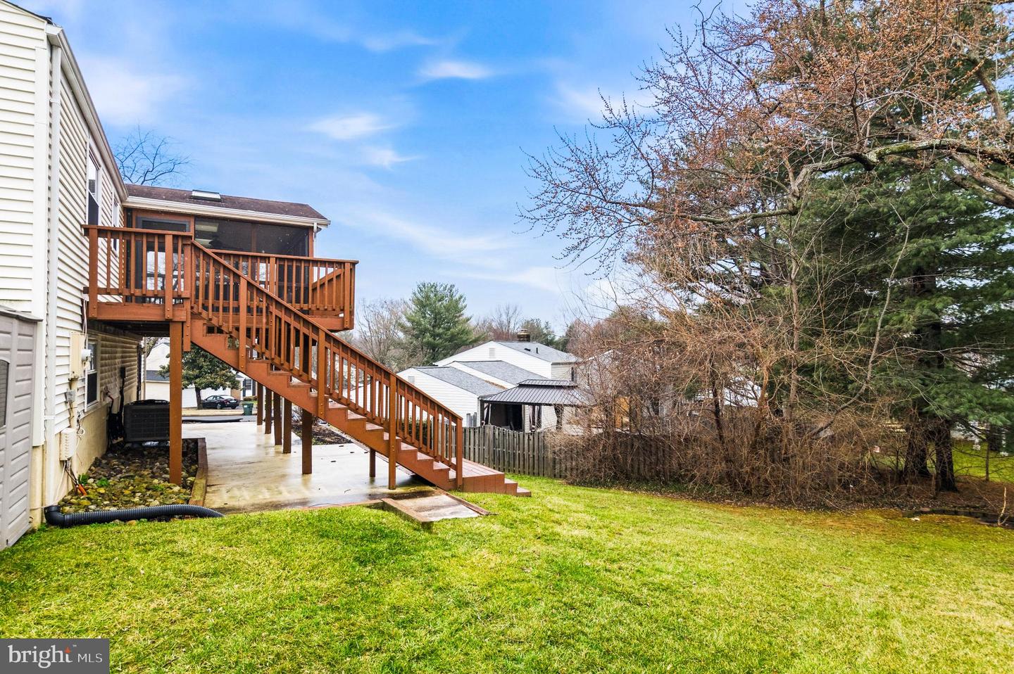 2806 LOGWAY RD, VIENNA, Virginia 22181, 4 Bedrooms Bedrooms, 12 Rooms Rooms,3 BathroomsBathrooms,Residential,For sale,2806 LOGWAY RD,VAFX2294046 MLS # VAFX2294046