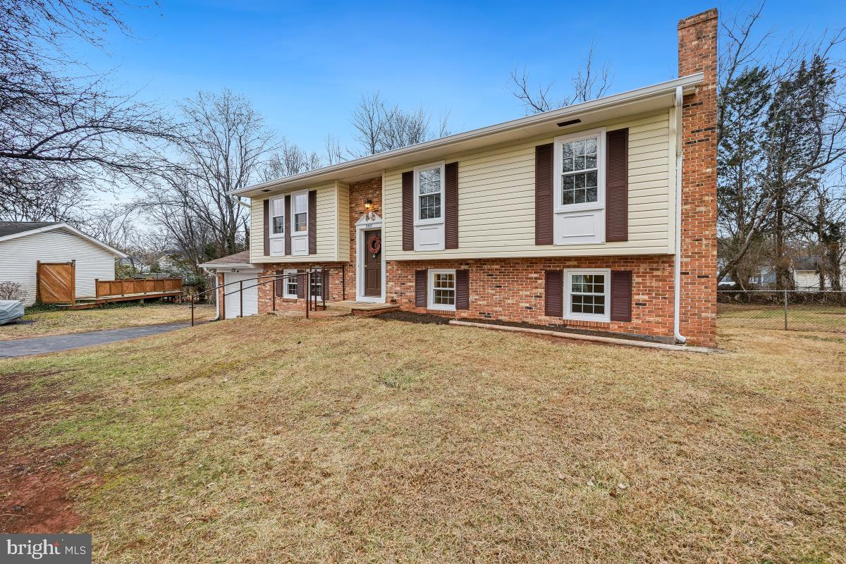 9507 SCARLET ST, MANASSAS, Virginia 20110, 3 Bedrooms Bedrooms, ,3 BathroomsBathrooms,Residential,For sale,9507 SCARLET ST,VAPW2113726 MLS # VAPW2113726