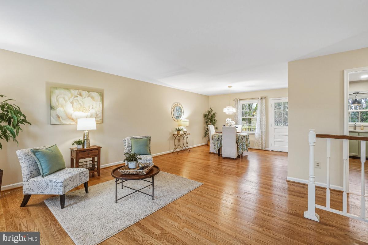 9507 SCARLET ST, MANASSAS, Virginia 20110, 3 Bedrooms Bedrooms, ,3 BathroomsBathrooms,Residential,For sale,9507 SCARLET ST,VAPW2113726 MLS # VAPW2113726