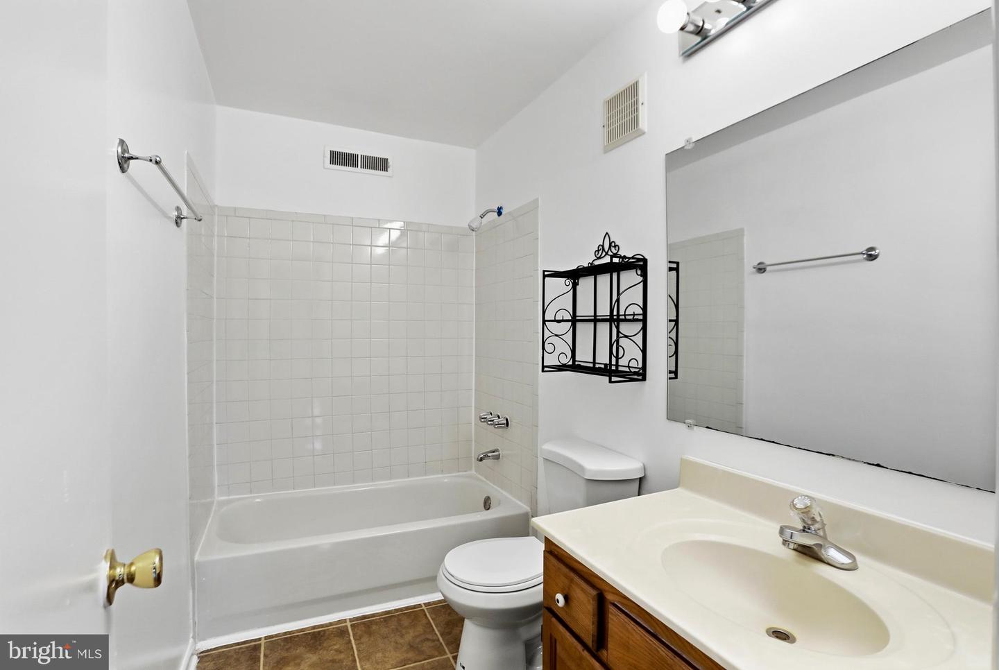 1604 VALENCIA WAY, RESTON, Virginia 20190, 4 Bedrooms Bedrooms, ,3 BathroomsBathrooms,Residential,For sale,1604 VALENCIA WAY,VAFX2294076 MLS # VAFX2294076