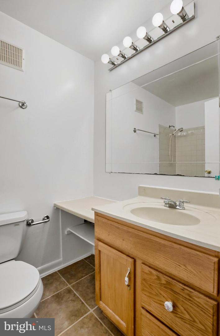 1604 VALENCIA WAY, RESTON, Virginia 20190, 4 Bedrooms Bedrooms, ,3 BathroomsBathrooms,Residential,For sale,1604 VALENCIA WAY,VAFX2294076 MLS # VAFX2294076