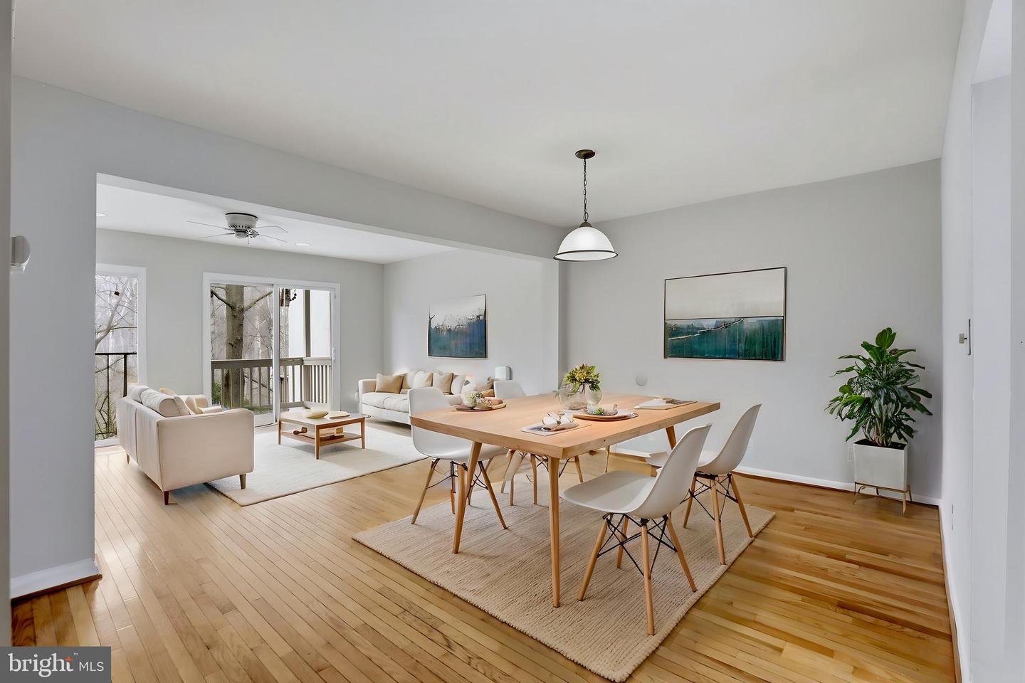 1604 VALENCIA WAY, RESTON, Virginia 20190, 4 Bedrooms Bedrooms, ,3 BathroomsBathrooms,Residential,For sale,1604 VALENCIA WAY,VAFX2294076 MLS # VAFX2294076