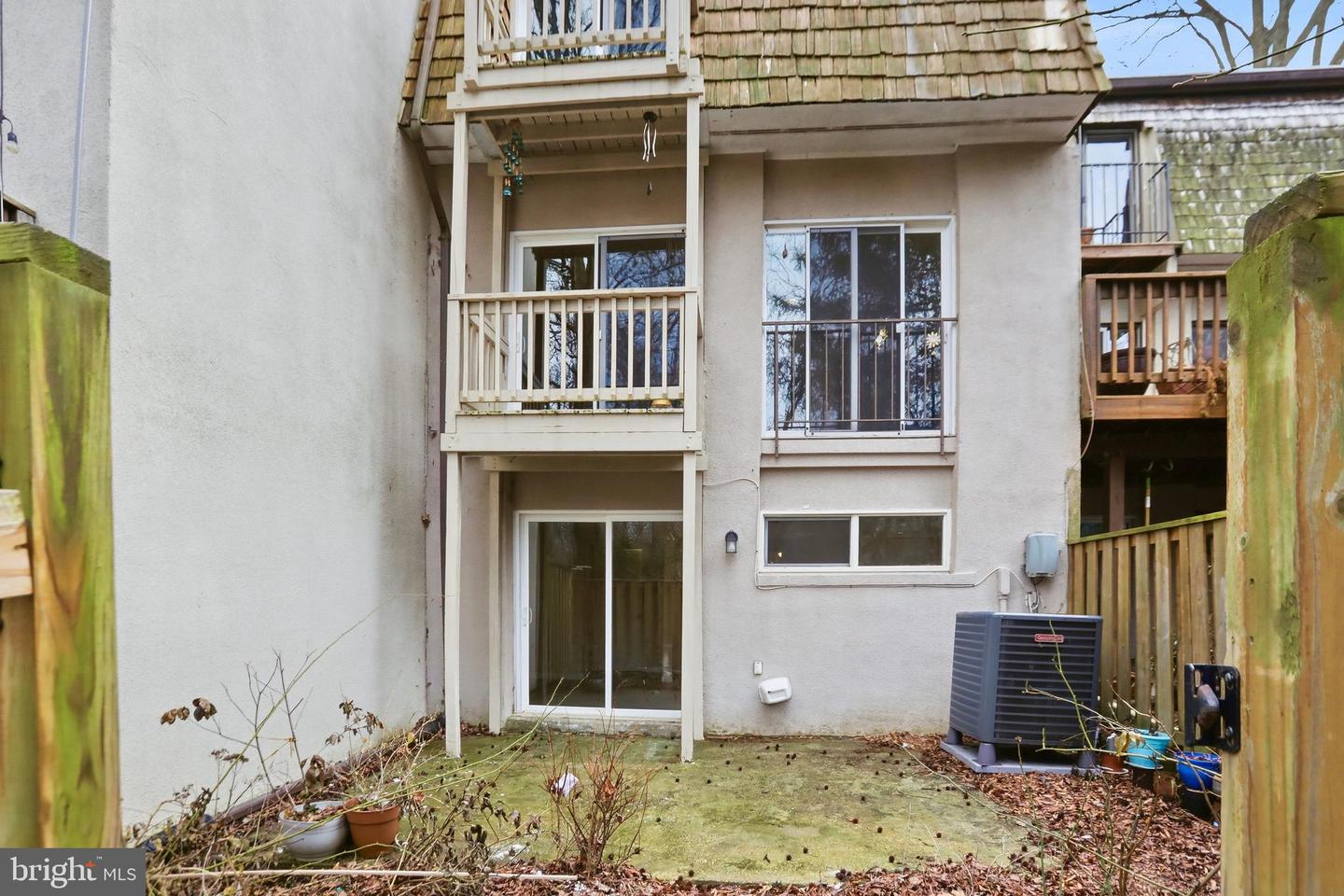 1604 VALENCIA WAY, RESTON, Virginia 20190, 4 Bedrooms Bedrooms, ,3 BathroomsBathrooms,Residential,For sale,1604 VALENCIA WAY,VAFX2294076 MLS # VAFX2294076