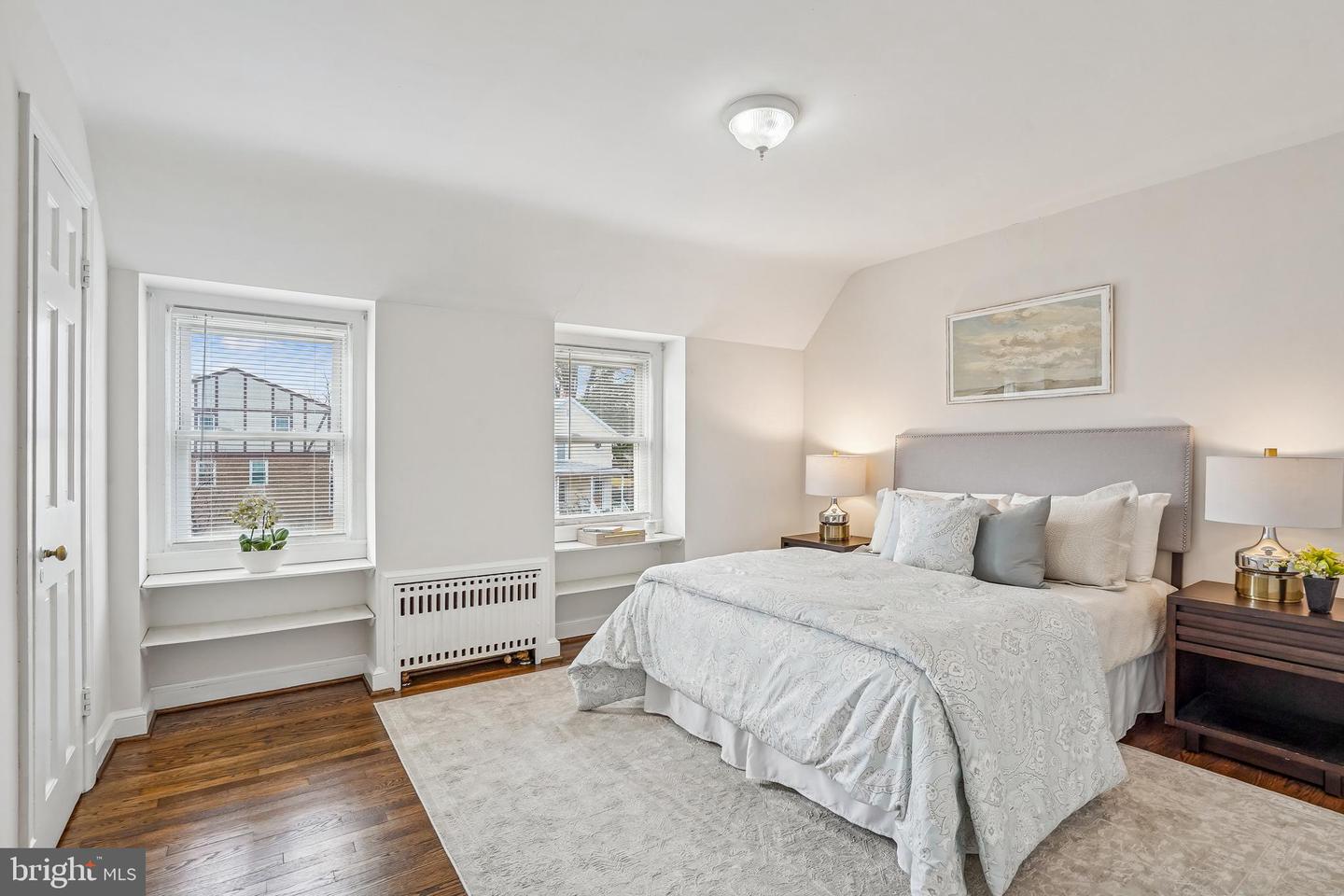 304 E NELSON AVE, ALEXANDRIA, Virginia 22301, 2 Bedrooms Bedrooms, 7 Rooms Rooms,2 BathroomsBathrooms,Residential,For sale,304 E NELSON AVE,VAAX2054780 MLS # VAAX2054780