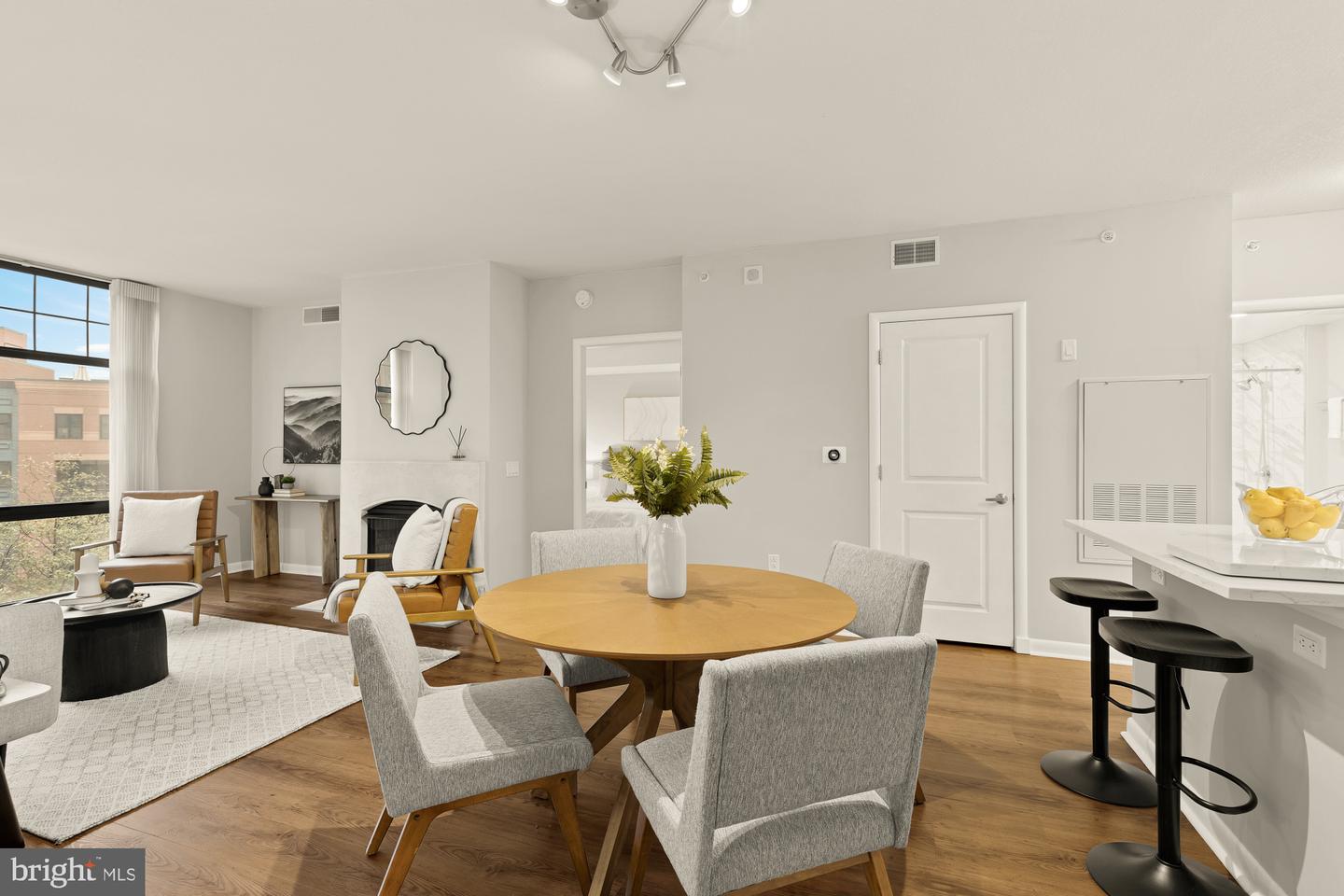 1021 N GARFIELD ST #532, ARLINGTON, Virginia 22201, 2 Bedrooms Bedrooms, ,1 BathroomBathrooms,Residential,For sale,1021 N GARFIELD ST #532,VAAR2069650 MLS # VAAR2069650