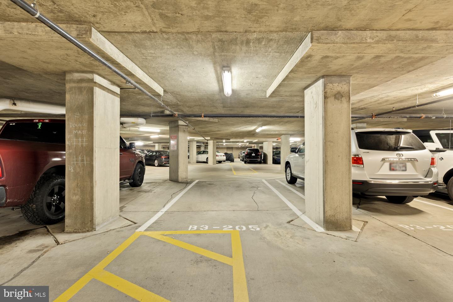 1021 N GARFIELD ST #532, ARLINGTON, Virginia 22201, 2 Bedrooms Bedrooms, ,1 BathroomBathrooms,Residential,For sale,1021 N GARFIELD ST #532,VAAR2069650 MLS # VAAR2069650