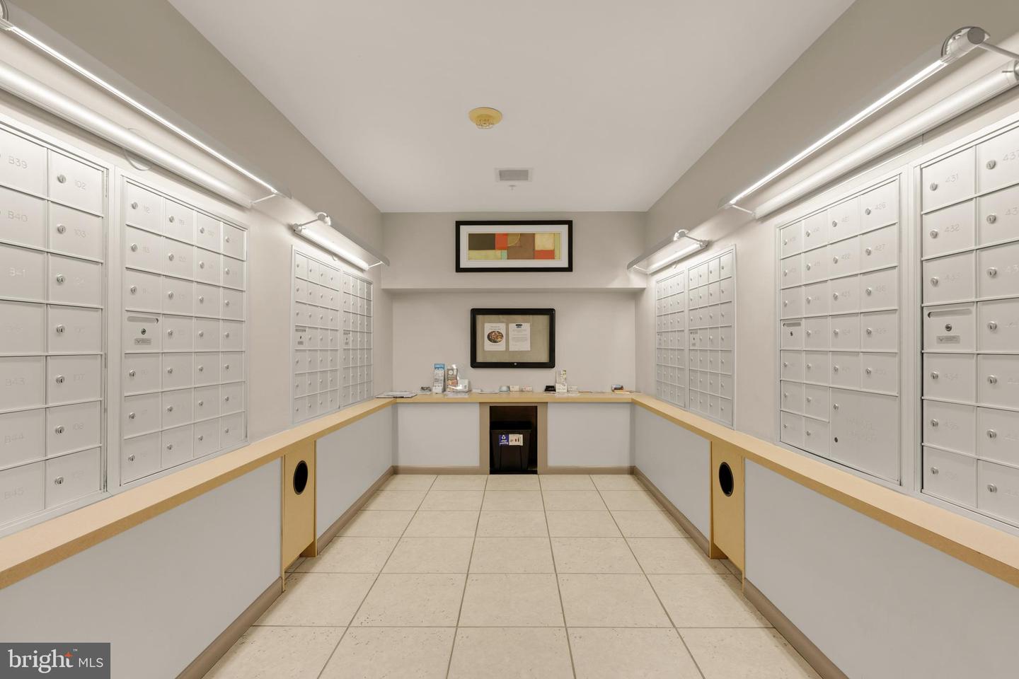 1021 N GARFIELD ST #532, ARLINGTON, Virginia 22201, 2 Bedrooms Bedrooms, ,1 BathroomBathrooms,Residential,For sale,1021 N GARFIELD ST #532,VAAR2069650 MLS # VAAR2069650