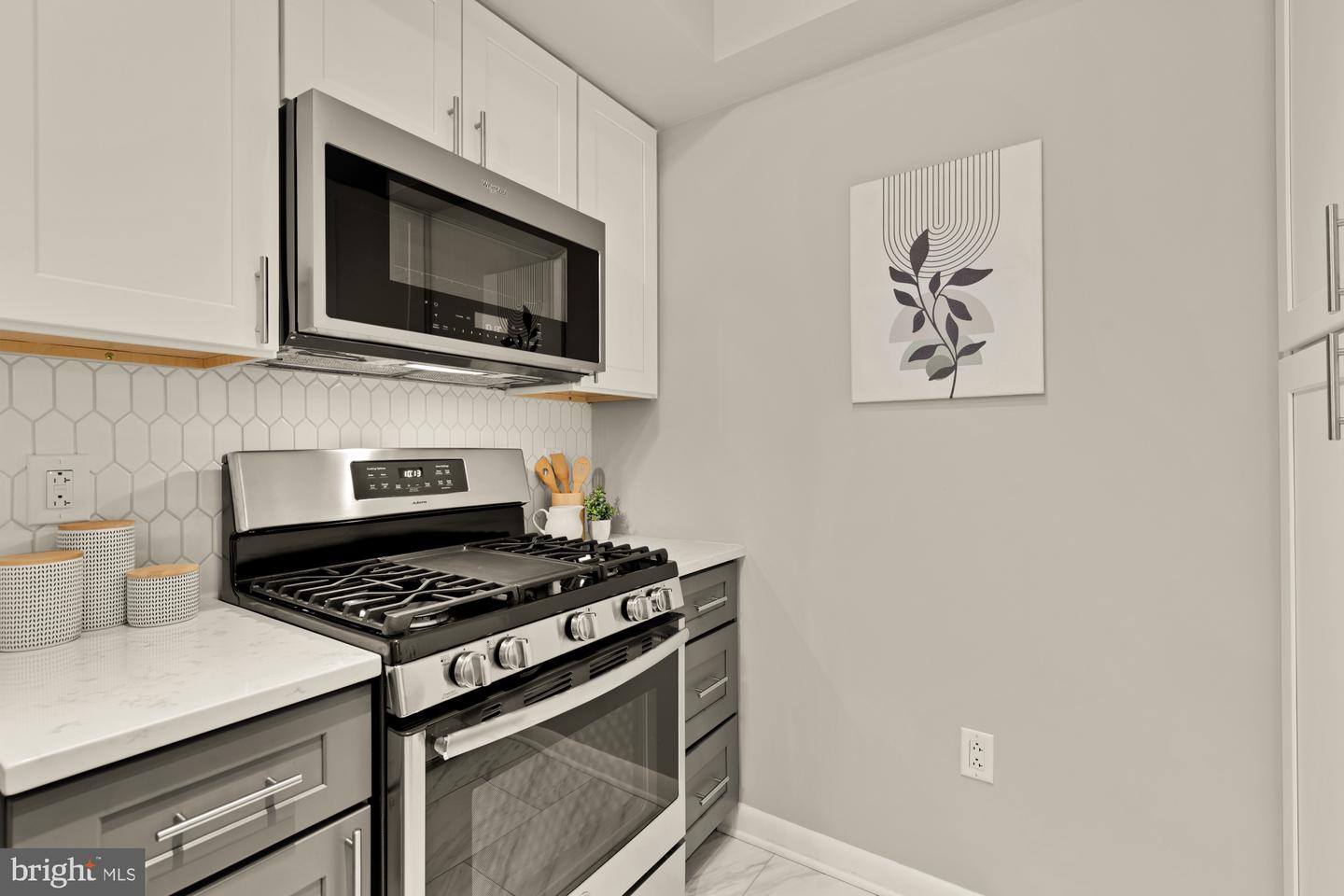 1021 N GARFIELD ST #532, ARLINGTON, Virginia 22201, 2 Bedrooms Bedrooms, ,1 BathroomBathrooms,Residential,For sale,1021 N GARFIELD ST #532,VAAR2069650 MLS # VAAR2069650