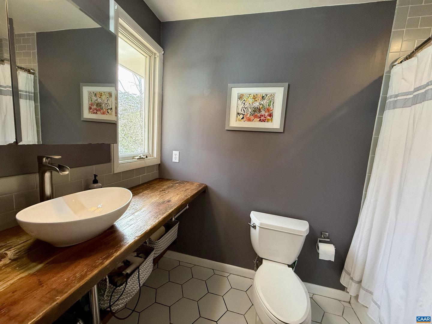 104 WILSON CT, CHARLOTTESVILLE, Virginia 22901, 4 Bedrooms Bedrooms, ,3 BathroomsBathrooms,Residential,For sale,104 WILSON CT,673947 MLS # 673947