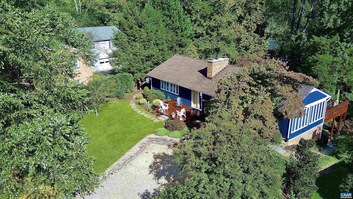 104 WILSON CT, CHARLOTTESVILLE, Virginia 22901, 4 Bedrooms Bedrooms, ,3 BathroomsBathrooms,Residential,For sale,104 WILSON CT,673947 MLS # 673947