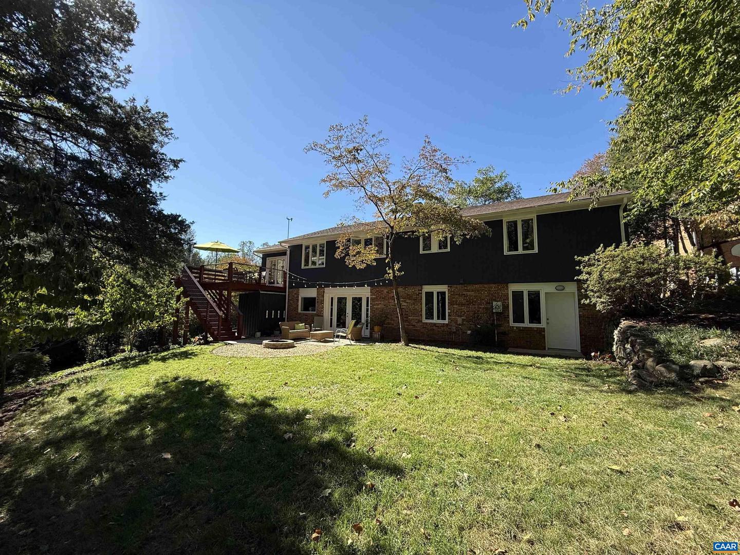 104 WILSON CT, CHARLOTTESVILLE, Virginia 22901, 4 Bedrooms Bedrooms, ,3 BathroomsBathrooms,Residential,For sale,104 WILSON CT,673947 MLS # 673947