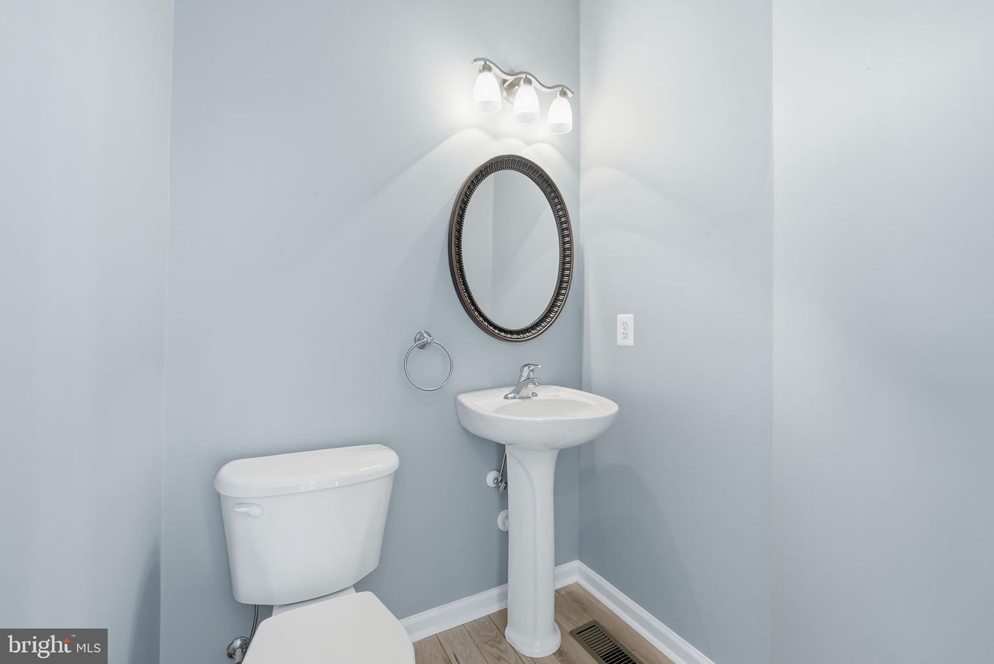 19188 SWEIG TER, LEESBURG, Virginia 20176, 3 Bedrooms Bedrooms, ,3 BathroomsBathrooms,Residential,For sale,19188 SWEIG TER,VALO2117378 MLS # VALO2117378