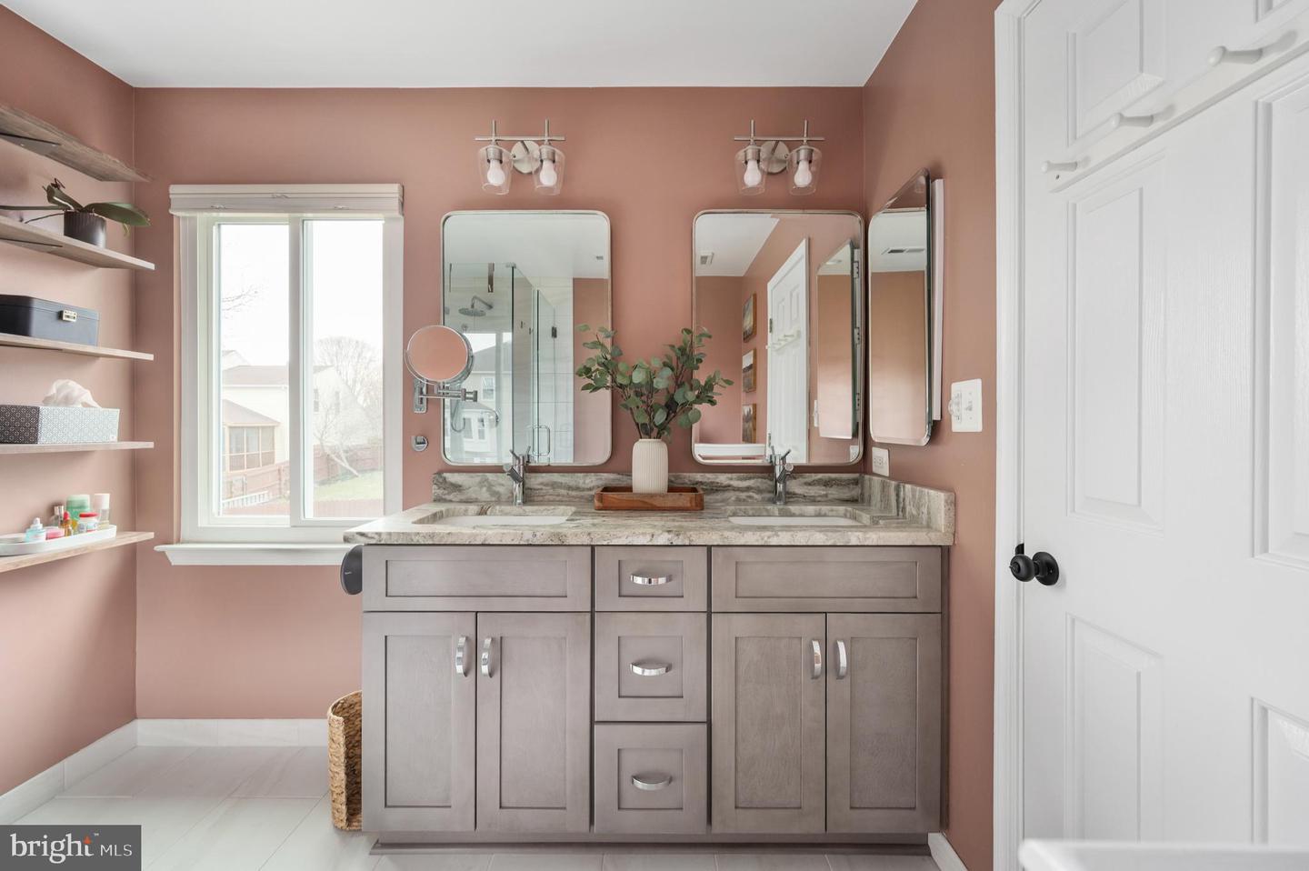 3 HAMPSHIRE CT, STAFFORD, Virginia 22554, 4 Bedrooms Bedrooms, ,3 BathroomsBathrooms,Residential,For sale,3 HAMPSHIRE CT,VAST2046640 MLS # VAST2046640