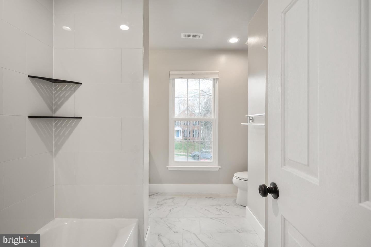 3 HAMPSHIRE CT, STAFFORD, Virginia 22554, 4 Bedrooms Bedrooms, ,3 BathroomsBathrooms,Residential,For sale,3 HAMPSHIRE CT,VAST2046640 MLS # VAST2046640