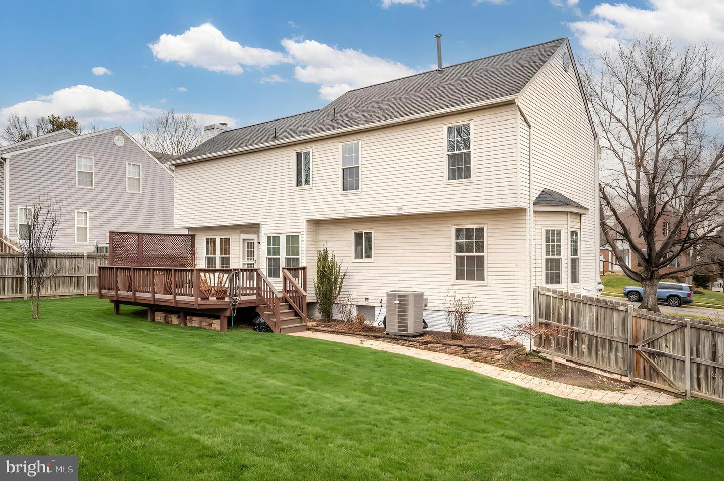 3 HAMPSHIRE CT, STAFFORD, Virginia 22554, 4 Bedrooms Bedrooms, ,3 BathroomsBathrooms,Residential,For sale,3 HAMPSHIRE CT,VAST2046640 MLS # VAST2046640