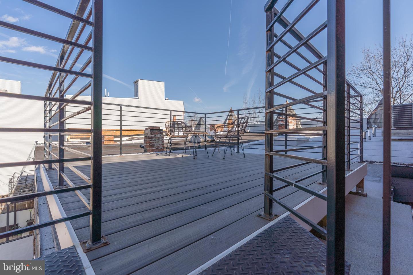 1402 5TH ST NW, WASHINGTON, District Of Columbia 20001, 4 Bedrooms Bedrooms, ,3 BathroomsBathrooms,Residential,For sale,1402 5TH ST NW,DCDC2249026 MLS # DCDC2249026