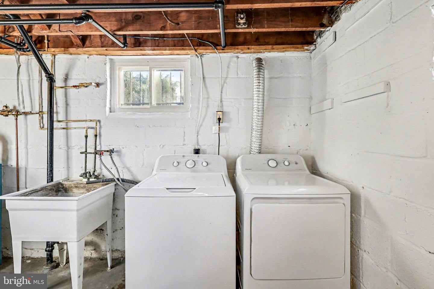 3334 10TH PL SE, WASHINGTON, District Of Columbia 20032, 2 Bedrooms Bedrooms, ,2 BathroomsBathrooms,Residential,For sale,3334 10TH PL SE,DCDC2249046 MLS # DCDC2249046