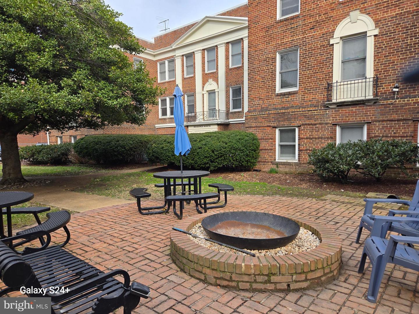 719 S SAINT ASAPH ST #201, ALEXANDRIA, Virginia 22314, 1 Bedroom Bedrooms, 2 Rooms Rooms,1 BathroomBathrooms,Residential,For sale,719 S SAINT ASAPH ST #201,VAAX2054810 MLS # VAAX2054810