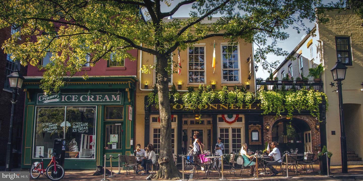 719 S SAINT ASAPH ST #201, ALEXANDRIA, Virginia 22314, 1 Bedroom Bedrooms, 2 Rooms Rooms,1 BathroomBathrooms,Residential,For sale,719 S SAINT ASAPH ST #201,VAAX2054810 MLS # VAAX2054810