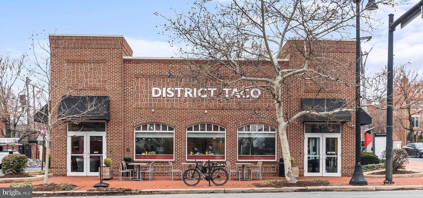 719 S SAINT ASAPH ST #201, ALEXANDRIA, Virginia 22314, 1 Bedroom Bedrooms, 2 Rooms Rooms,1 BathroomBathrooms,Residential,For sale,719 S SAINT ASAPH ST #201,VAAX2054810 MLS # VAAX2054810