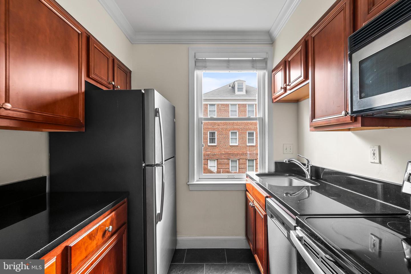 719 S SAINT ASAPH ST #201, ALEXANDRIA, Virginia 22314, 1 Bedroom Bedrooms, 2 Rooms Rooms,1 BathroomBathrooms,Residential,For sale,719 S SAINT ASAPH ST #201,VAAX2054810 MLS # VAAX2054810