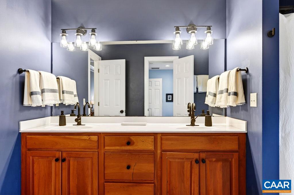 777 EMMAEUS RD, AFTON, Virginia 22920, 5 Bedrooms Bedrooms, ,3 BathroomsBathrooms,Residential,For sale,777 EMMAEUS RD,673983 MLS # 673983