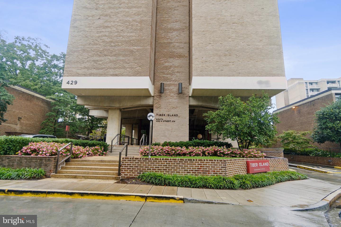 429 N SW #S401, WASHINGTON, District Of Columbia 20024, 1 Bedroom Bedrooms, ,1 BathroomBathrooms,Residential,For sale,429 N SW #S401,DCDC2249086 MLS # DCDC2249086