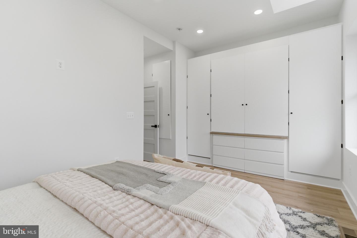 810 MADISON ST NW, WASHINGTON, District Of Columbia 20011, 4 Bedrooms Bedrooms, ,3 BathroomsBathrooms,Residential,For sale,810 MADISON ST NW,DCDC2249090 MLS # DCDC2249090