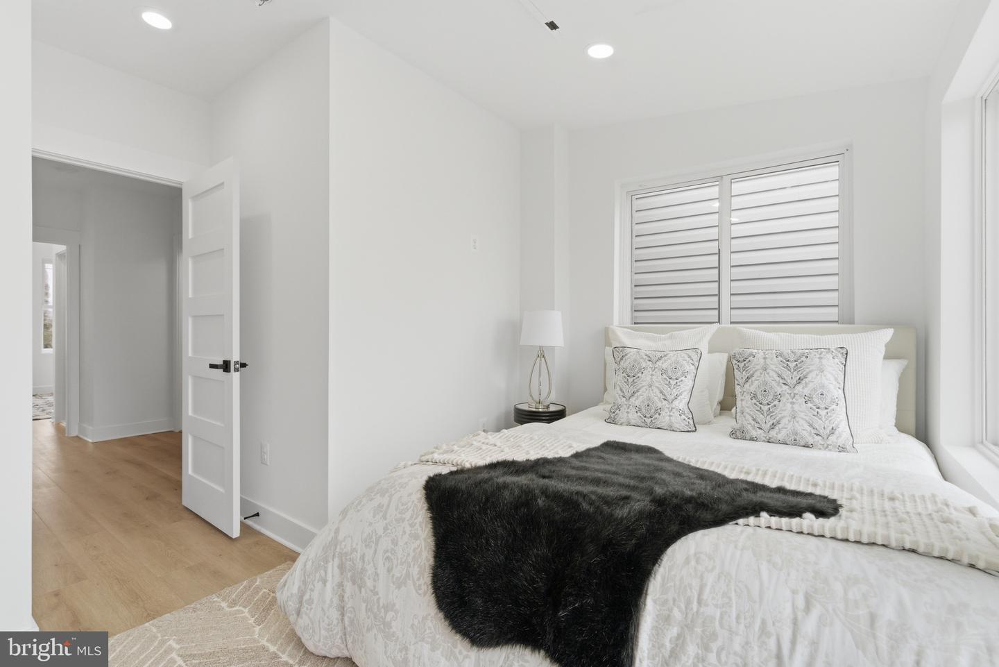 810 MADISON ST NW, WASHINGTON, District Of Columbia 20011, 4 Bedrooms Bedrooms, ,3 BathroomsBathrooms,Residential,For sale,810 MADISON ST NW,DCDC2249090 MLS # DCDC2249090