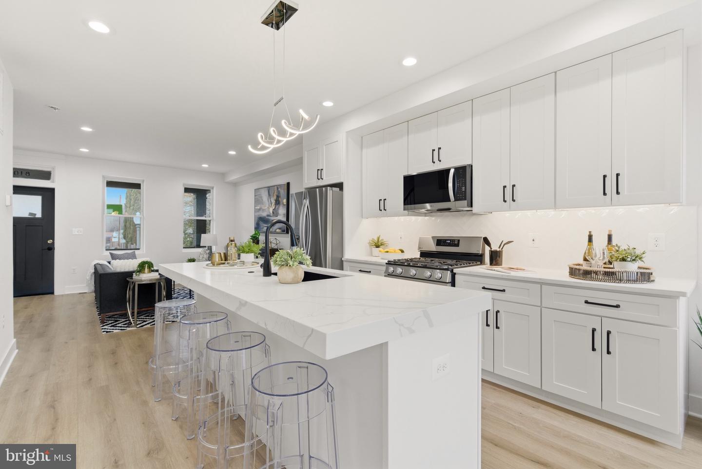 810 MADISON ST NW, WASHINGTON, District Of Columbia 20011, 4 Bedrooms Bedrooms, ,3 BathroomsBathrooms,Residential,For sale,810 MADISON ST NW,DCDC2249090 MLS # DCDC2249090