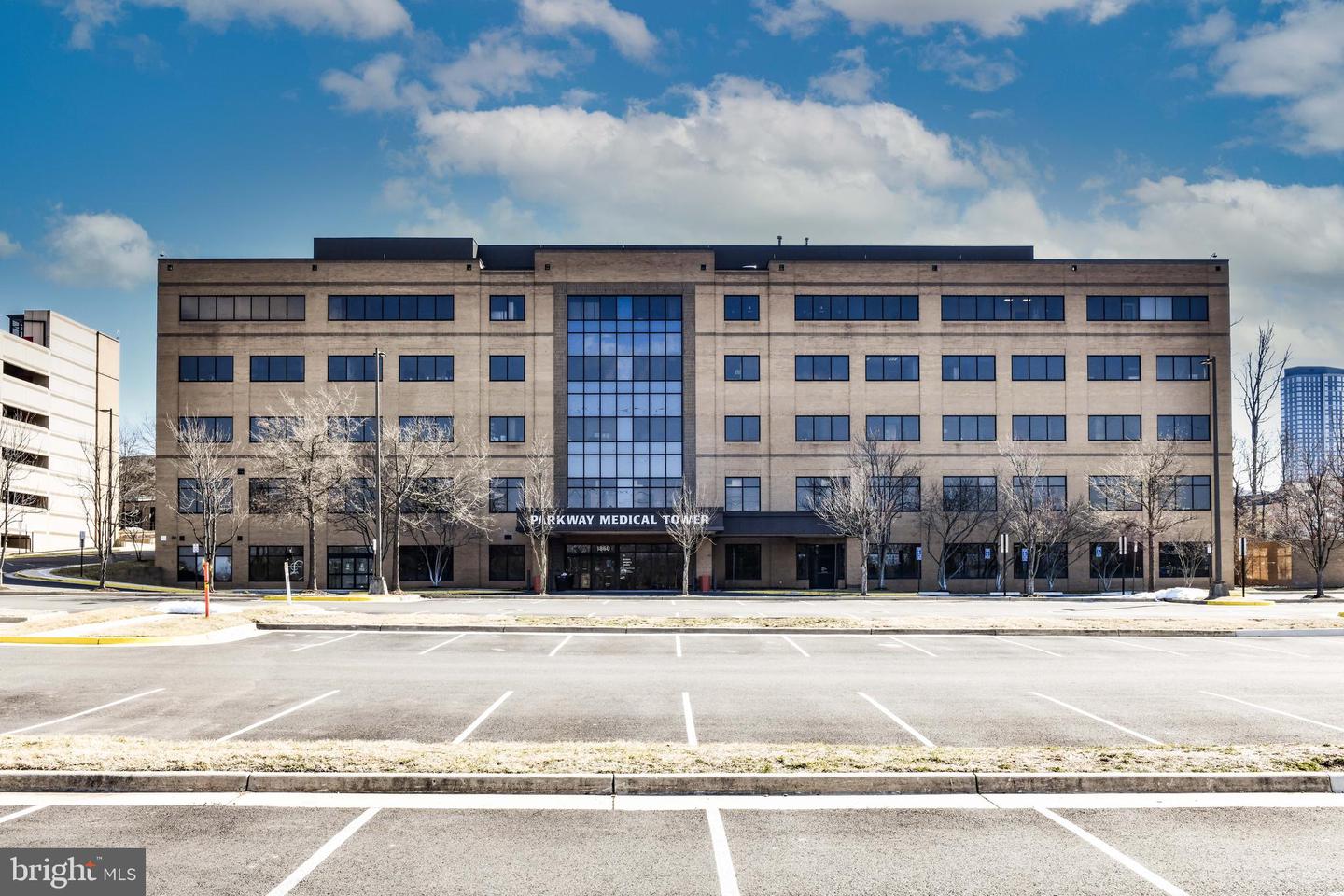 1860 TOWN CENTER DR #220, RESTON, Virginia 20190, ,Land,For sale,1860 TOWN CENTER DR #220,VAFX2294474 MLS # VAFX2294474