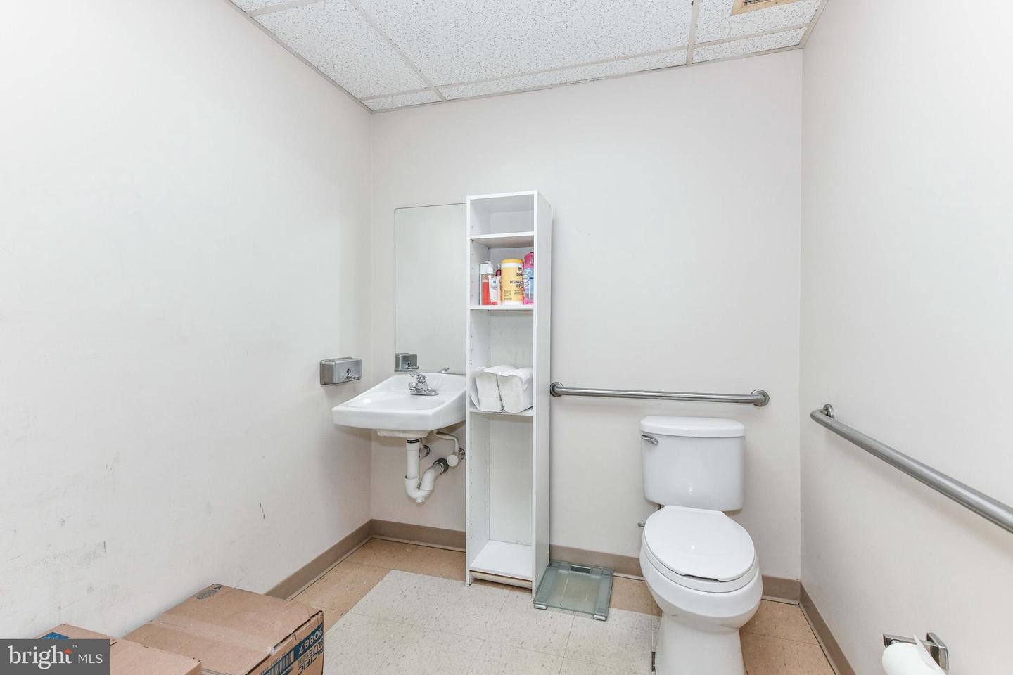 1860 TOWN CENTER DR #220, RESTON, Virginia 20190, ,Land,For sale,1860 TOWN CENTER DR #220,VAFX2294474 MLS # VAFX2294474