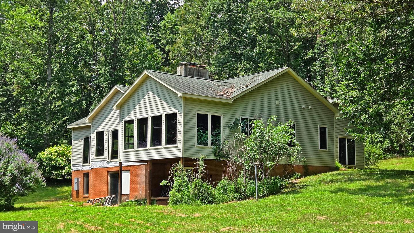 7296 BURKE LN, WARRENTON, Virginia 20186, 5 Bedrooms Bedrooms, ,5 BathroomsBathrooms,Residential,For sale,7296 BURKE LN,VAFQ2017516 MLS # VAFQ2017516