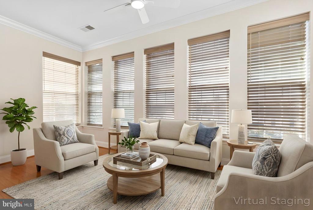 6696 CLUB HOUSE LN, WARRENTON, Virginia, 2 Bedrooms Bedrooms, ,2 BathroomsBathrooms,Residential,SUFFIELD MEADOWS CONDOMINIUM,6696 CLUB HOUSE LN,VAFQ2020356 MLS # VAFQ2020356