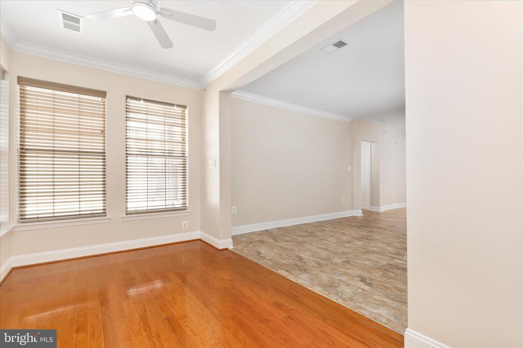 6696 CLUB HOUSE LN, WARRENTON, Virginia, 2 Bedrooms Bedrooms, ,2 BathroomsBathrooms,Residential,SUFFIELD MEADOWS CONDOMINIUM,6696 CLUB HOUSE LN,VAFQ2020356 MLS # VAFQ2020356