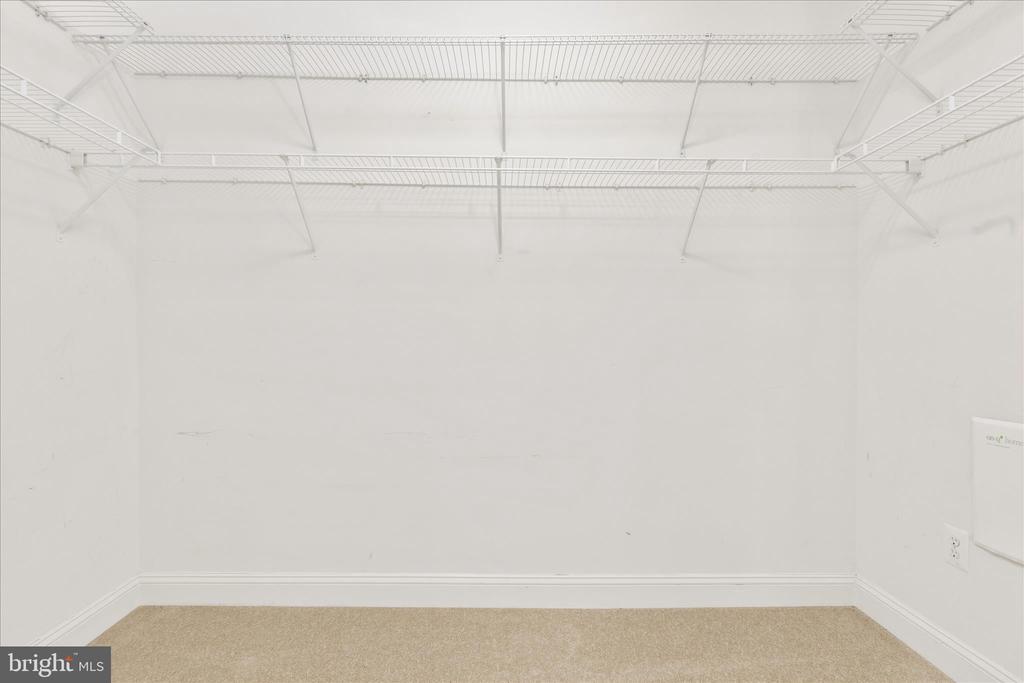 6696 CLUB HOUSE LN, WARRENTON, Virginia, 2 Bedrooms Bedrooms, ,2 BathroomsBathrooms,Residential,SUFFIELD MEADOWS CONDOMINIUM,6696 CLUB HOUSE LN,VAFQ2020356 MLS # VAFQ2020356