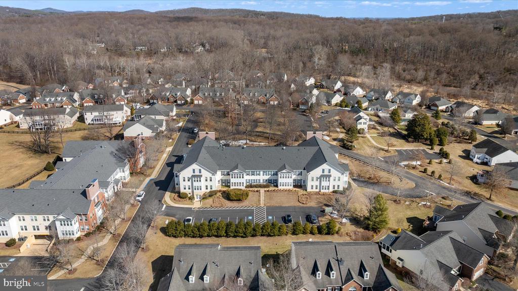 6696 CLUB HOUSE LN, WARRENTON, Virginia, 2 Bedrooms Bedrooms, ,2 BathroomsBathrooms,Residential,SUFFIELD MEADOWS CONDOMINIUM,6696 CLUB HOUSE LN,VAFQ2020356 MLS # VAFQ2020356