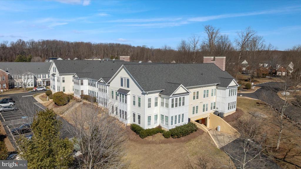 6696 CLUB HOUSE LN, WARRENTON, Virginia, 2 Bedrooms Bedrooms, ,2 BathroomsBathrooms,Residential,SUFFIELD MEADOWS CONDOMINIUM,6696 CLUB HOUSE LN,VAFQ2020356 MLS # VAFQ2020356