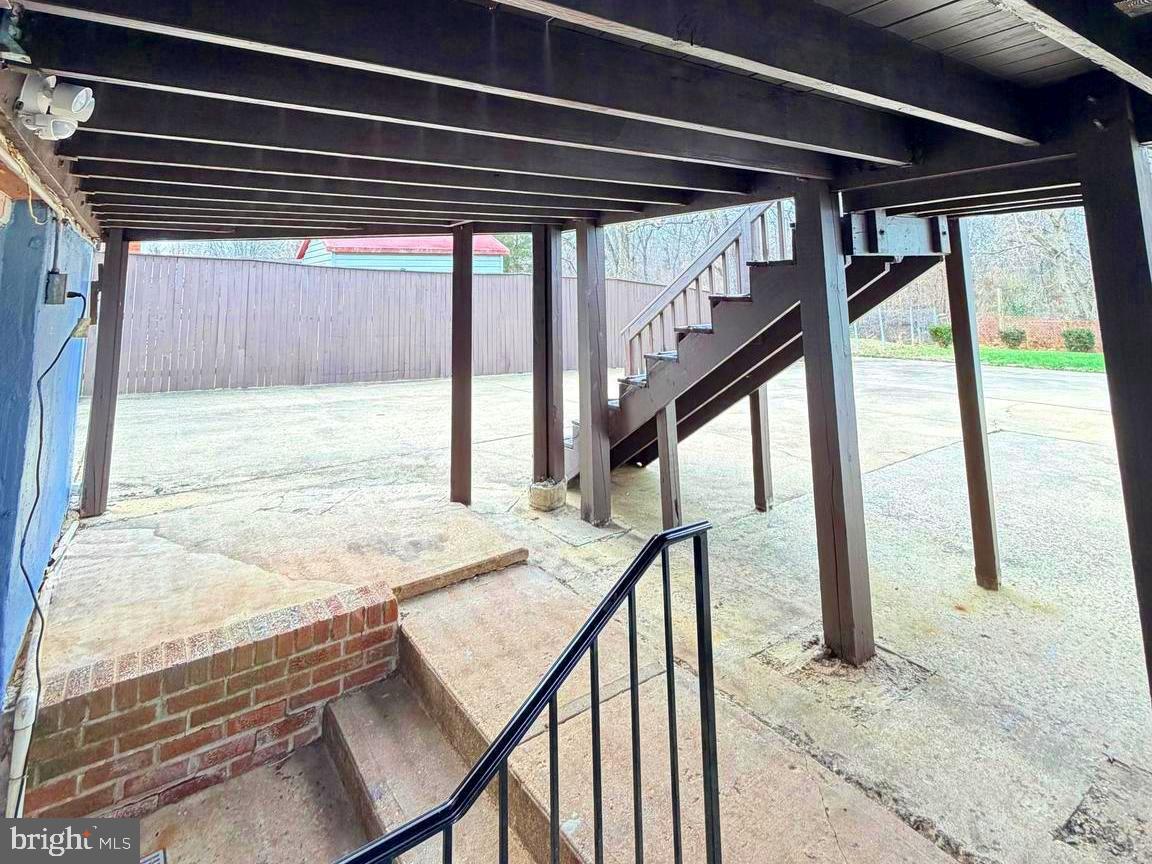 7726 AMHERST DR, MANASSAS, Virginia 20111, 6 Bedrooms Bedrooms, ,3 BathroomsBathrooms,Residential,For sale,7726 AMHERST DR,VAPW2102014 MLS # VAPW2102014