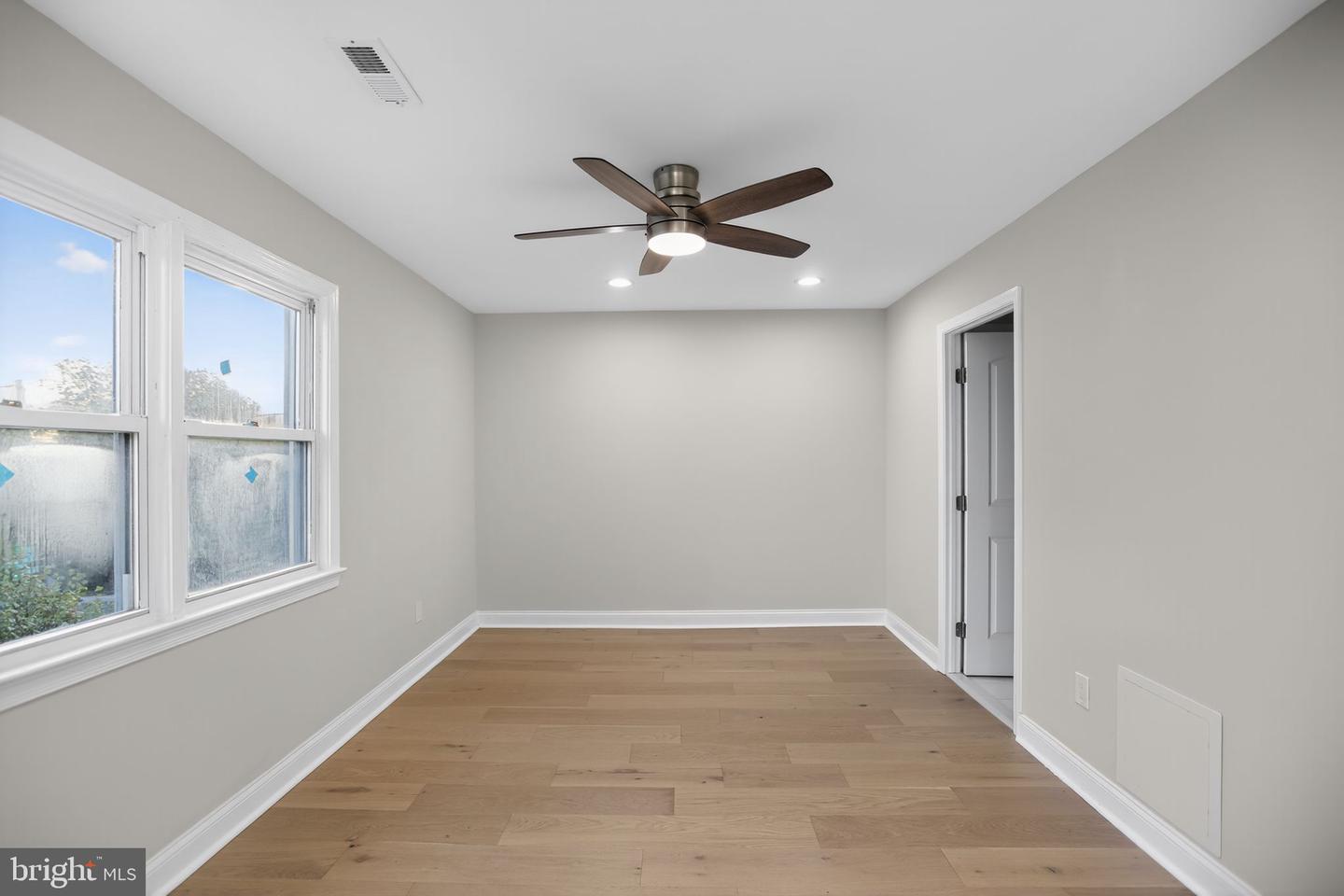 712 CONGRESS ST SE, WASHINGTON, District Of Columbia 20032, 7 Bedrooms Bedrooms, ,3 BathroomsBathrooms,Residential,For sale,712 CONGRESS ST SE,DCDC2217078 MLS # DCDC2217078 712 CONGRESS ST SE, WASHINGTON, District Of Columbia 20032, 7 Bedrooms Bedrooms, ,3 BathroomsBathrooms,Residential,For sale,712 CONGRESS ST SE,DCDC2217078 MLS # DCDC2217078