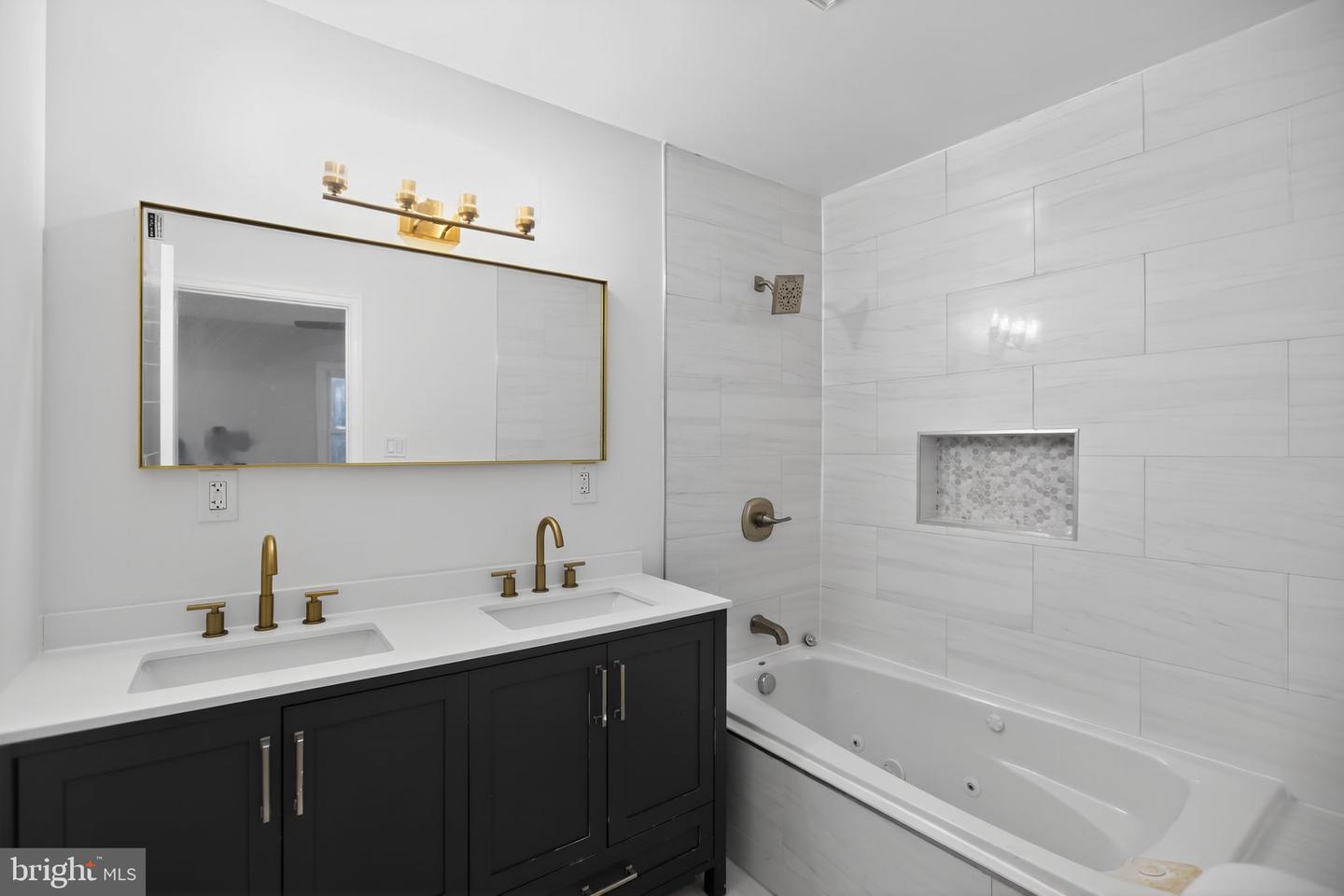 712 CONGRESS ST SE, WASHINGTON, District Of Columbia 20032, 7 Bedrooms Bedrooms, ,3 BathroomsBathrooms,Residential,For sale,712 CONGRESS ST SE,DCDC2217078 MLS # DCDC2217078 712 CONGRESS ST SE, WASHINGTON, District Of Columbia 20032, 7 Bedrooms Bedrooms, ,3 BathroomsBathrooms,Residential,For sale,712 CONGRESS ST SE,DCDC2217078 MLS # DCDC2217078