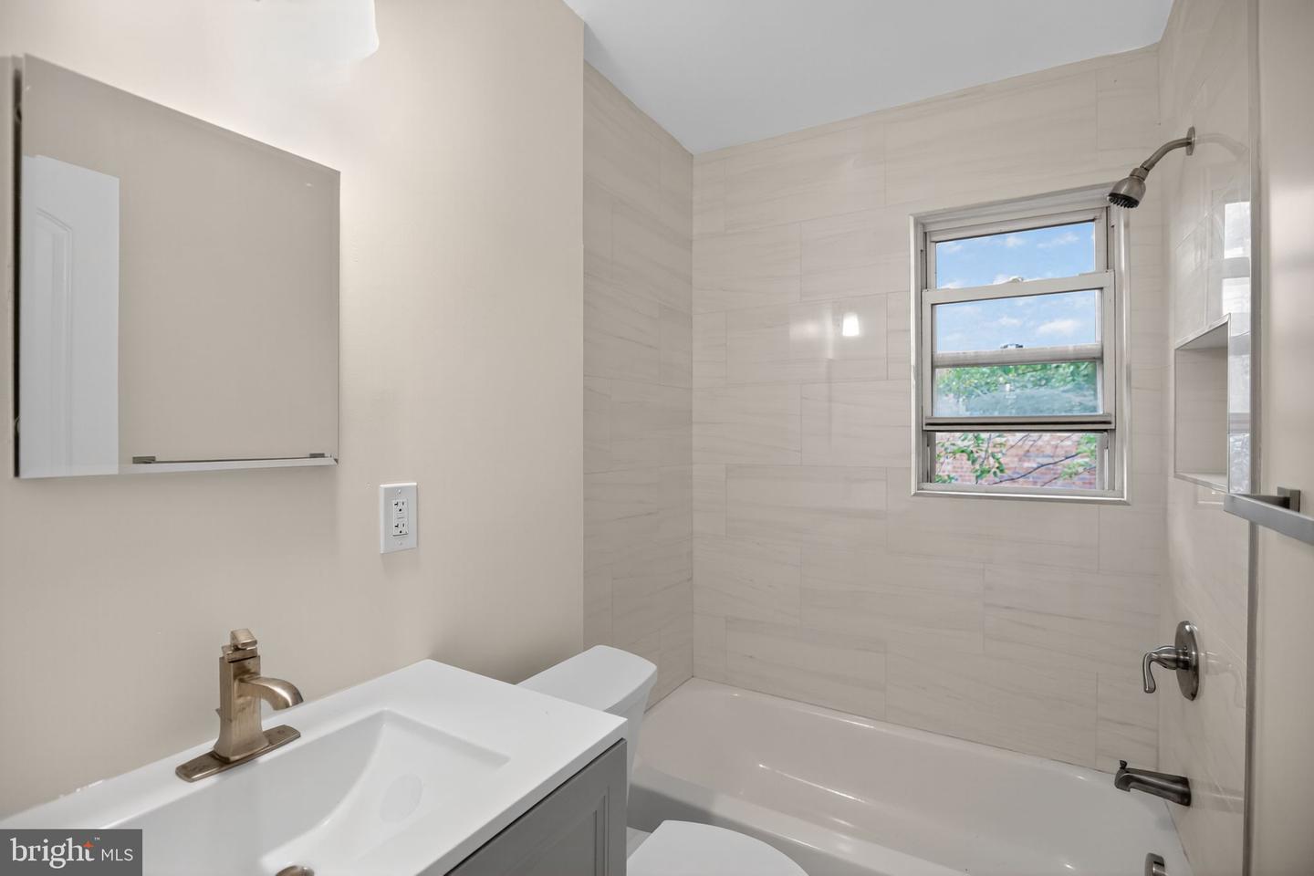 712 CONGRESS ST SE, WASHINGTON, District Of Columbia 20032, 7 Bedrooms Bedrooms, ,3 BathroomsBathrooms,Residential,For sale,712 CONGRESS ST SE,DCDC2217078 MLS # DCDC2217078 712 CONGRESS ST SE, WASHINGTON, District Of Columbia 20032, 7 Bedrooms Bedrooms, ,3 BathroomsBathrooms,Residential,For sale,712 CONGRESS ST SE,DCDC2217078 MLS # DCDC2217078