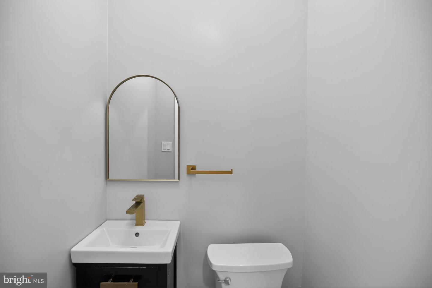 712 CONGRESS ST SE, WASHINGTON, District Of Columbia 20032, 7 Bedrooms Bedrooms, ,3 BathroomsBathrooms,Residential,For sale,712 CONGRESS ST SE,DCDC2217078 MLS # DCDC2217078 712 CONGRESS ST SE, WASHINGTON, District Of Columbia 20032, 7 Bedrooms Bedrooms, ,3 BathroomsBathrooms,Residential,For sale,712 CONGRESS ST SE,DCDC2217078 MLS # DCDC2217078