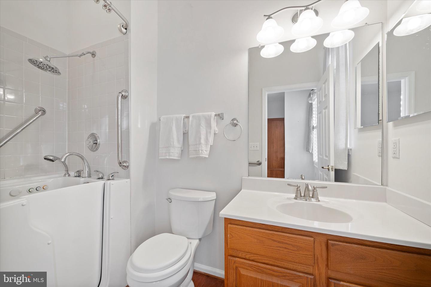 13963 CHELMSFORD DR, GAINESVILLE, Virginia 20155, 3 Bedrooms Bedrooms, ,2 BathroomsBathrooms,Residential,For sale,13963 CHELMSFORD DR,VAPW2107290 MLS # VAPW2107290