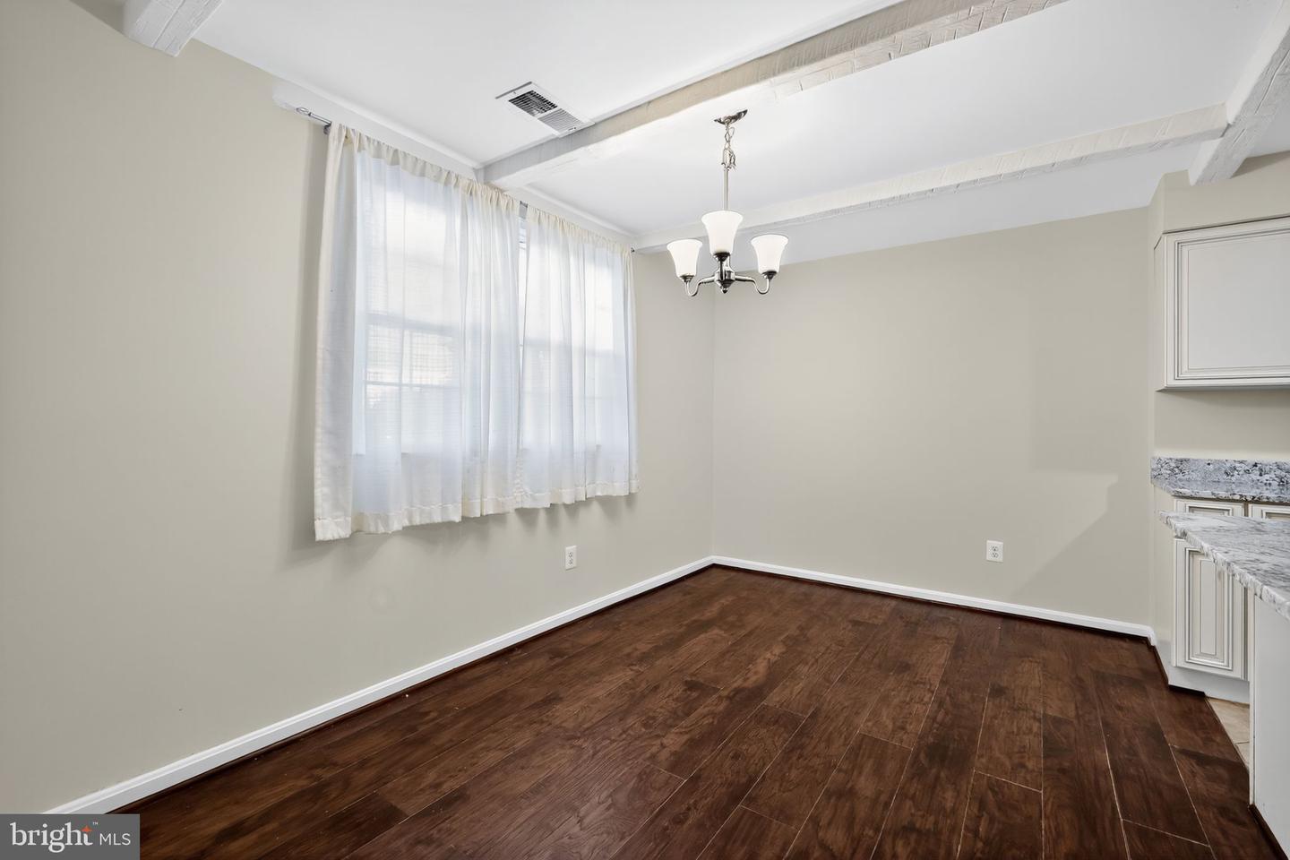 1043 MARGATE CT #1043A, STERLING, Virginia 20164, 3 Bedrooms Bedrooms, ,2 BathroomsBathrooms,Residential,For sale,1043 MARGATE CT #1043A,VALO2110568 MLS # VALO2110568