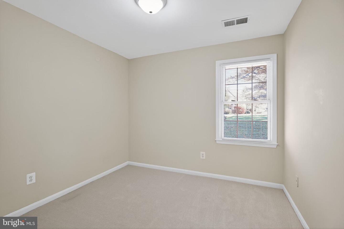 1043 MARGATE CT #1043A, STERLING, Virginia 20164, 3 Bedrooms Bedrooms, ,2 BathroomsBathrooms,Residential,For sale,1043 MARGATE CT #1043A,VALO2110568 MLS # VALO2110568