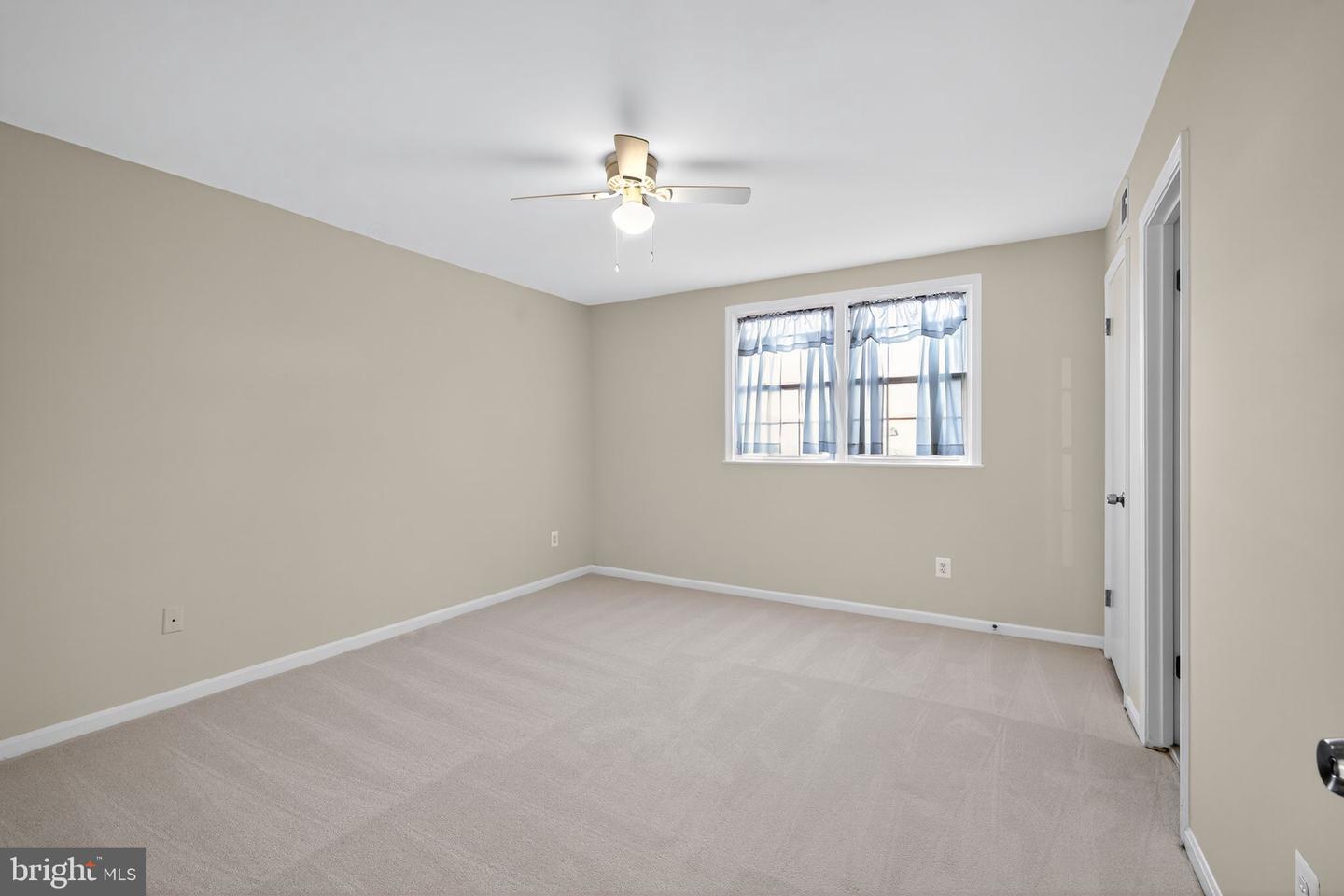 1043 MARGATE CT #1043A, STERLING, Virginia 20164, 3 Bedrooms Bedrooms, ,2 BathroomsBathrooms,Residential,For sale,1043 MARGATE CT #1043A,VALO2110568 MLS # VALO2110568