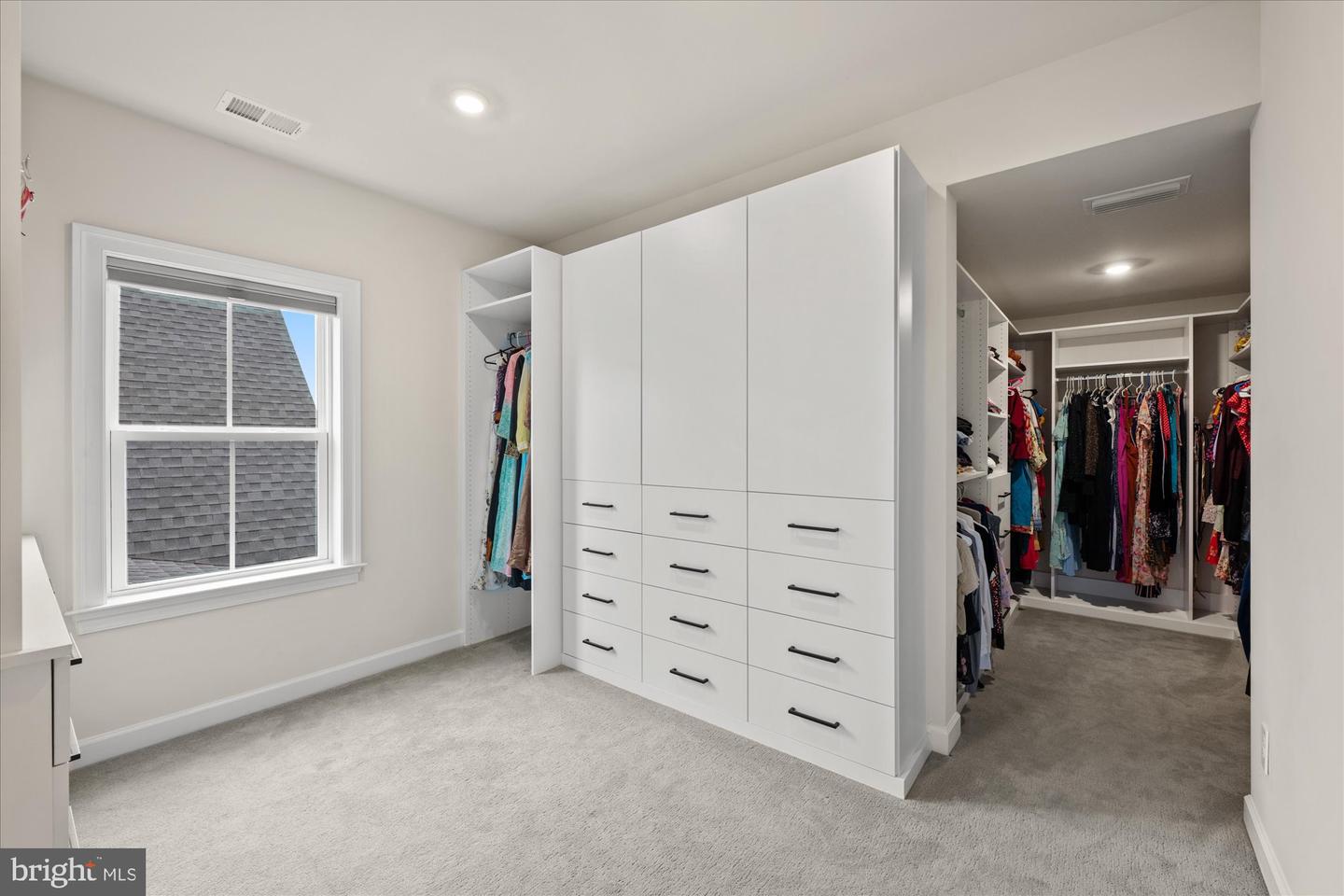 41122 CLEARFIELD MEADOW DR, ALDIE, Virginia 20105, 7 Bedrooms Bedrooms, ,8 BathroomsBathrooms,Residential,For sale,41122 CLEARFIELD MEADOW DR,VALO2111738 MLS # VALO2111738