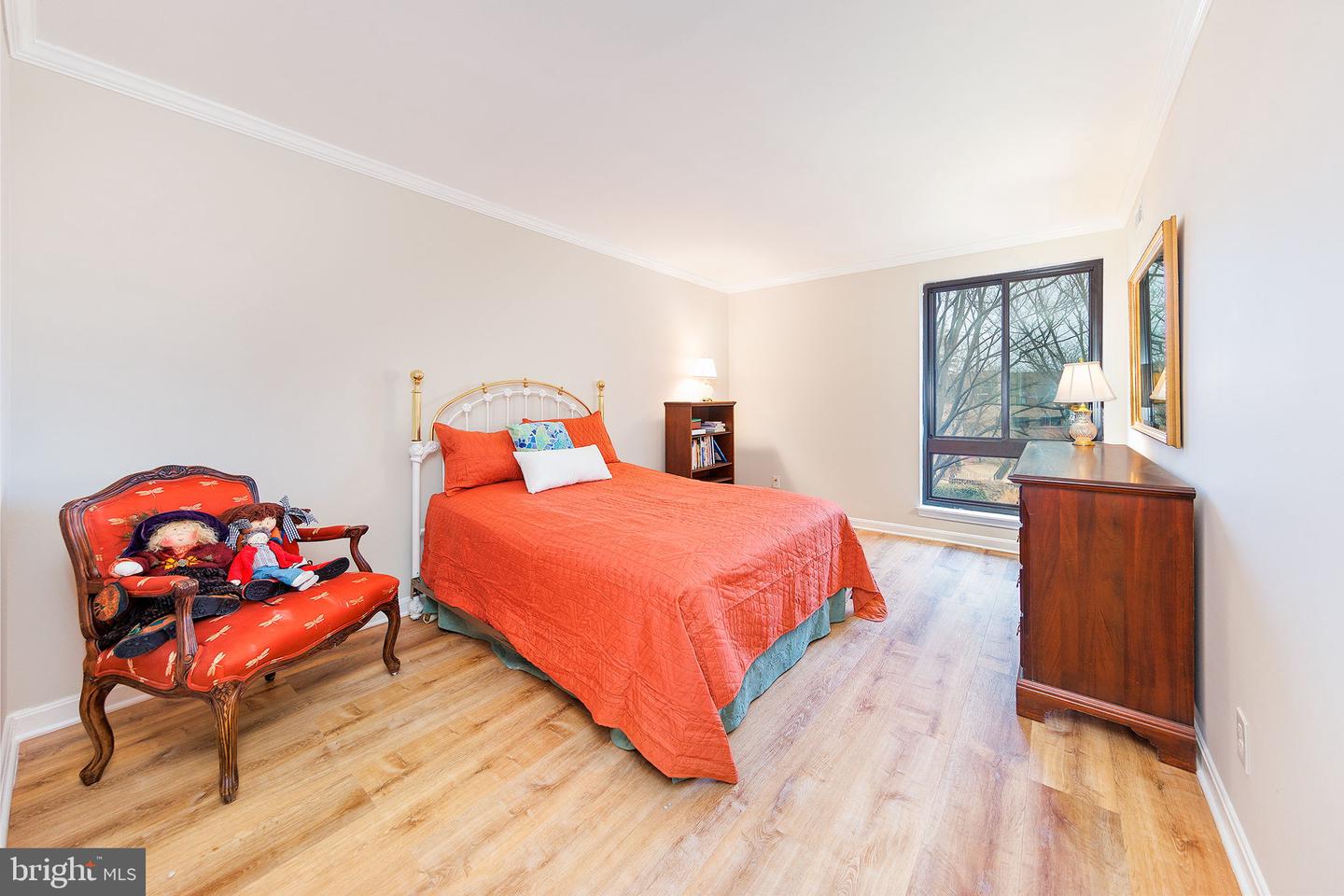 801 N HOWARD ST #303, ALEXANDRIA, Virginia 22304, 2 Bedrooms Bedrooms, ,2 BathroomsBathrooms,Residential,For sale,801 N HOWARD ST #303,VAAX2052368 MLS # VAAX2052368